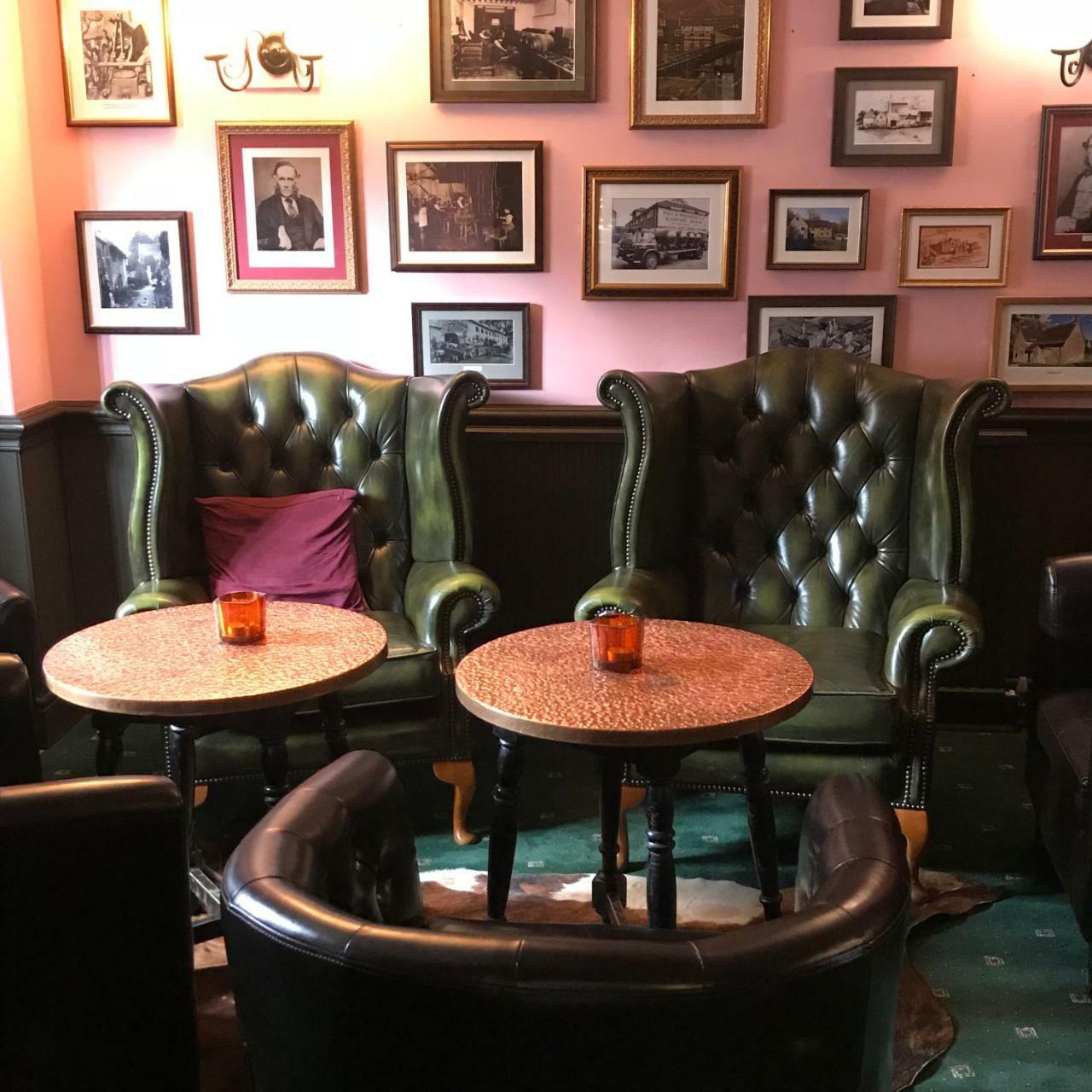 סטרמינסטר ניוטון The Swan Inn מראה חיצוני תמונה